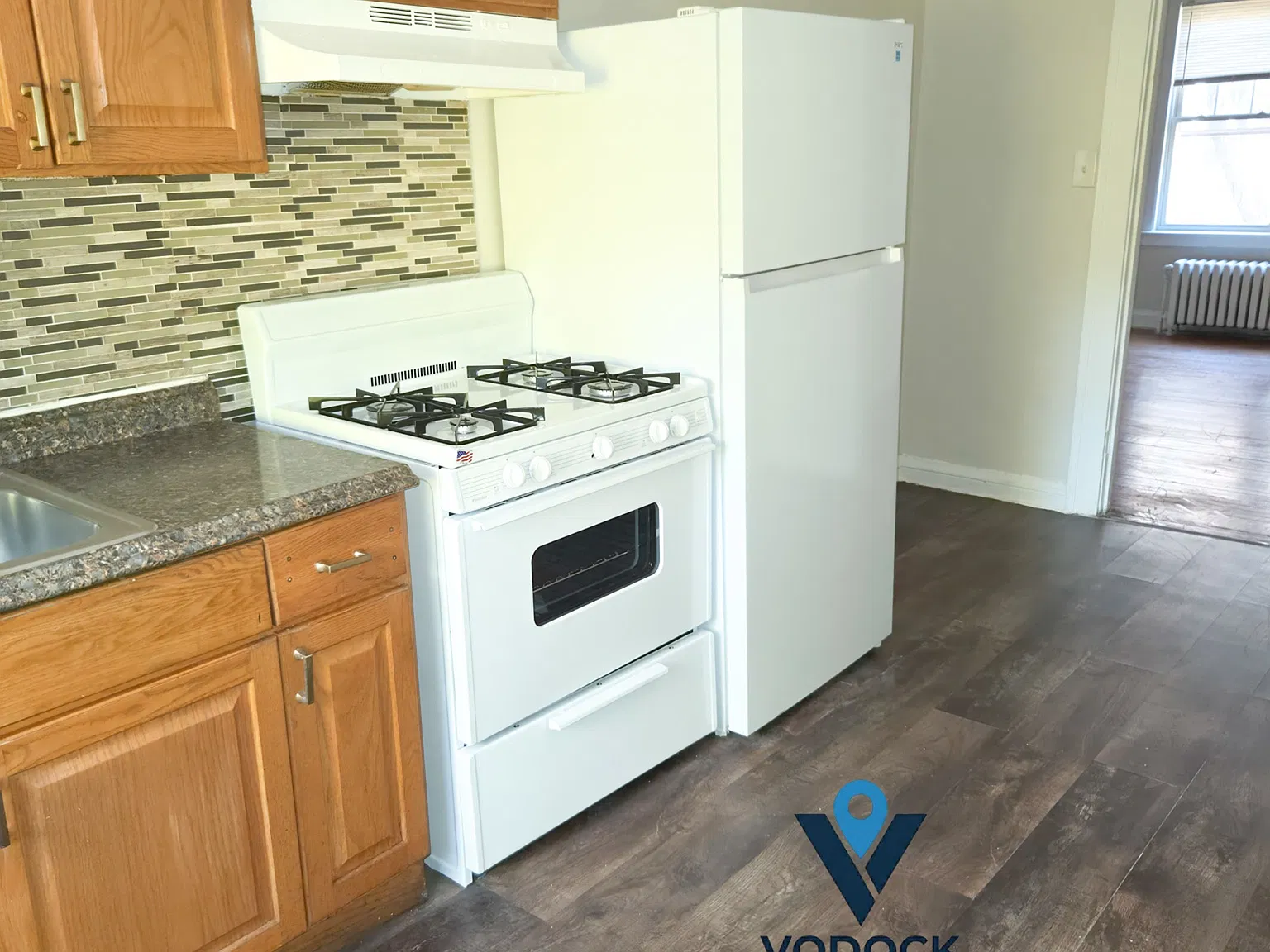 1 bed, 950 sqft, $1,100 — Photo 1