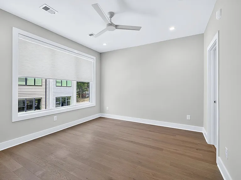 407 Chatham View Rd — Photo 33