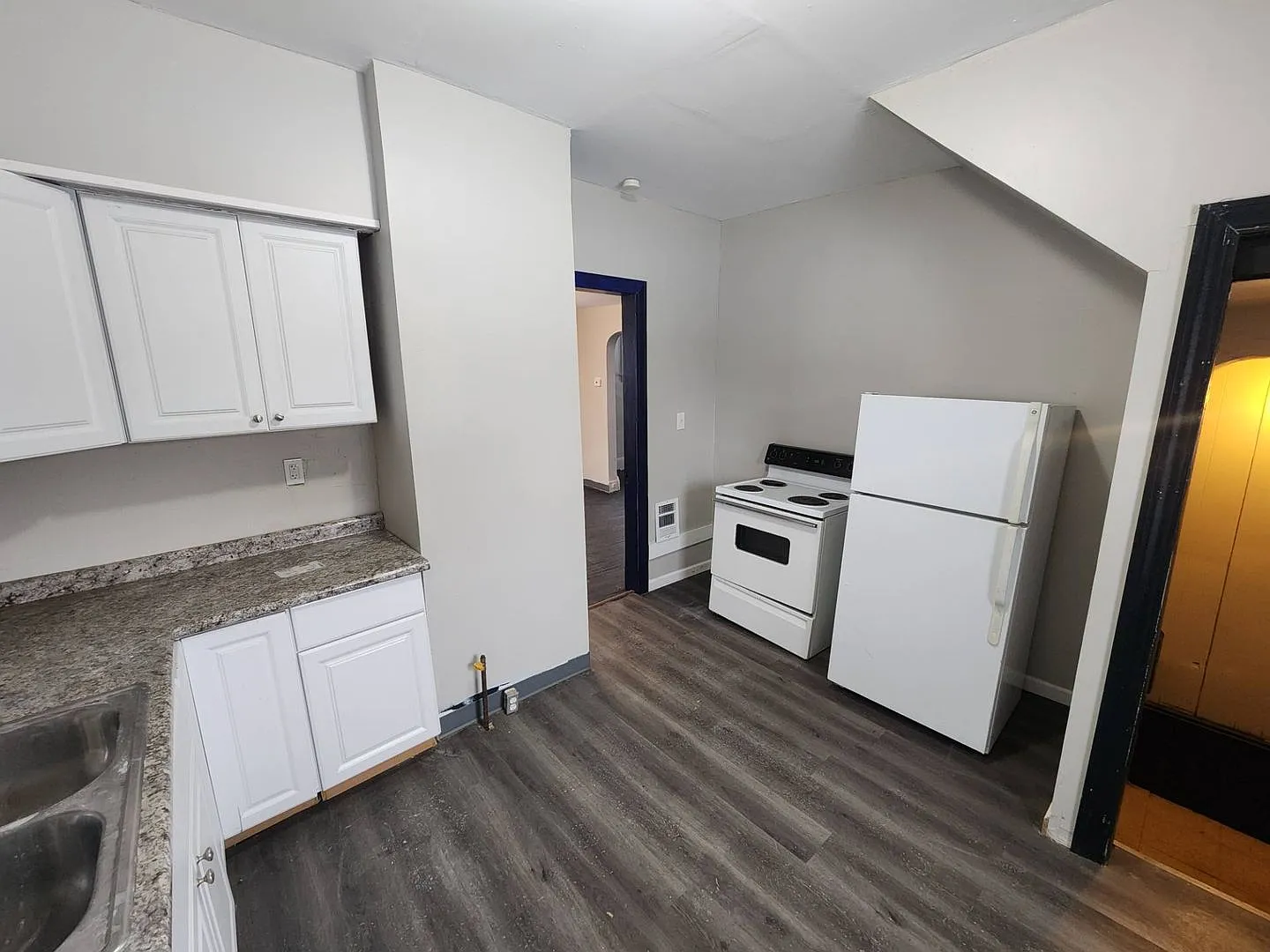 Charming 3-Bedroom Property in Prime Location (Section 8 Vouchers Accepted) — Photo 4