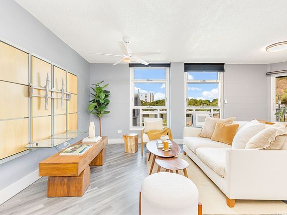 3rd image of 1031 Maunaihi Pl APT 305