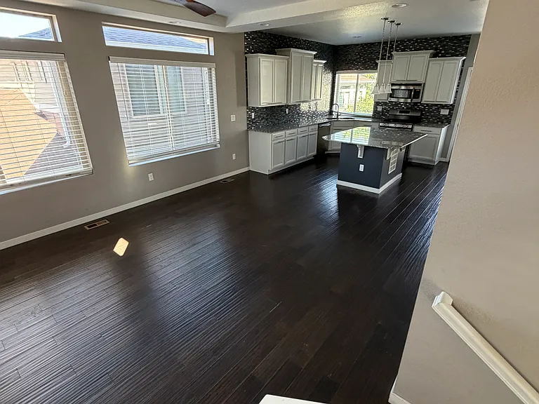 4456 Elegant St — Photo 5