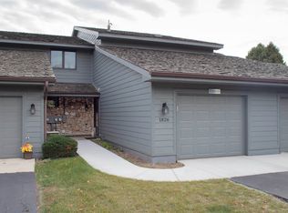 1826 Lake Largo Dr, Green Bay, WI 54311