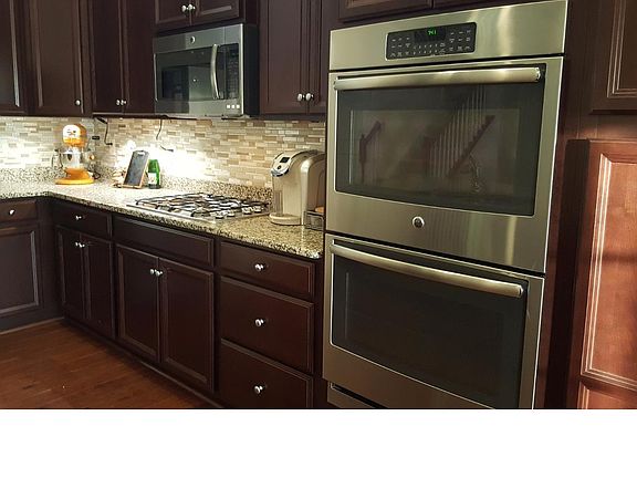 5th image of 615 Southerness Dr