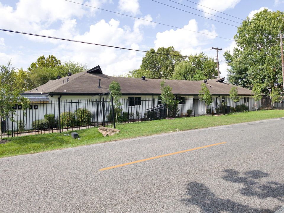 Fully remodeled gated community