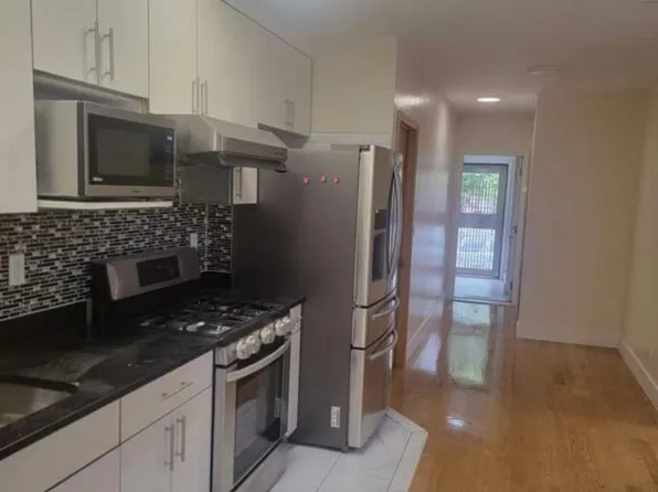 52-28 73rd Street 1 image 10 of 10