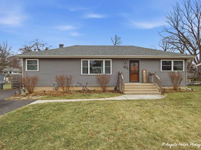 2022 Woodlane Dr, Lindenhurst, IL, 60046