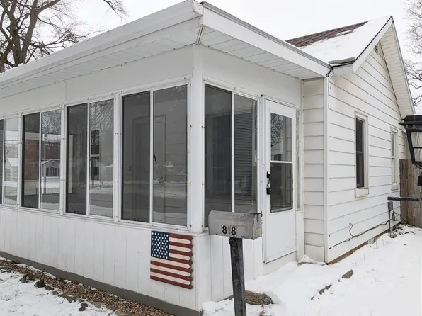 818 W Adams St, Plymouth, IN 46563