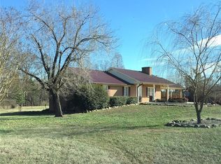 1890 Arnold Rd, Lexington, NC 27295