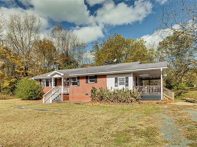 626 W Main St, Franklinville, NC, 27248