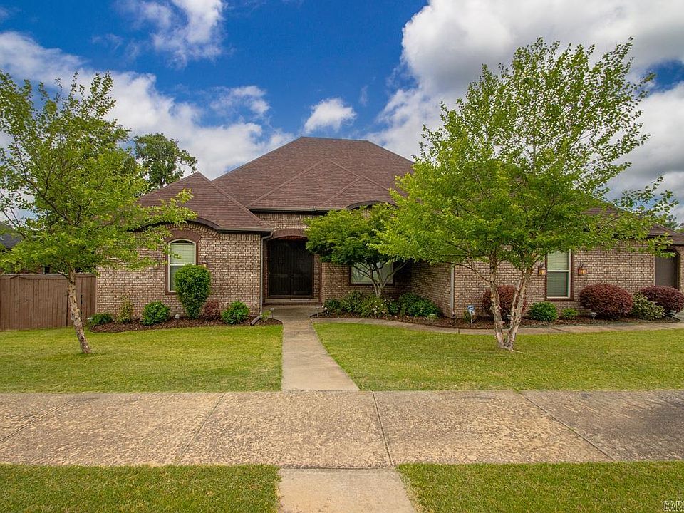 1st image of 127 Lake Valley Dr