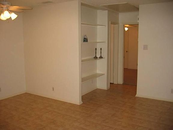 4th image of 12416 Deer Falls Dr #B