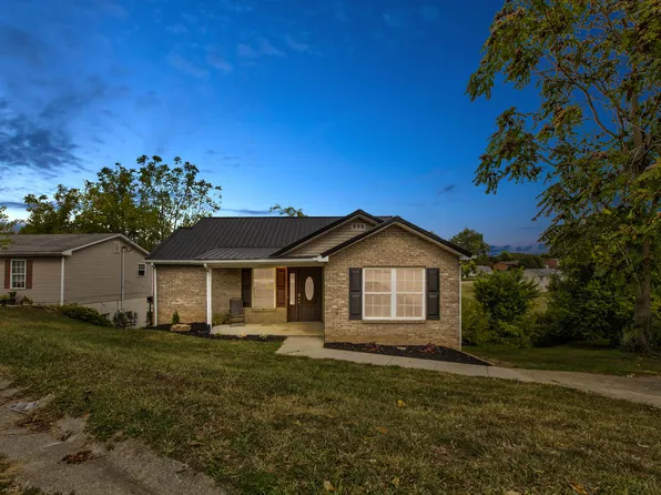 226 Juniper Ct, Mount Sterling, KY 40353