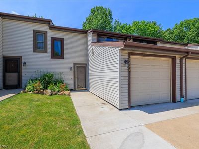 6484 Forest Park Dr, North Ridgeville, OH, 44039