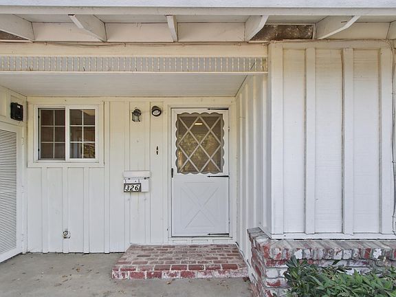 4th image of 326 Mills Dr