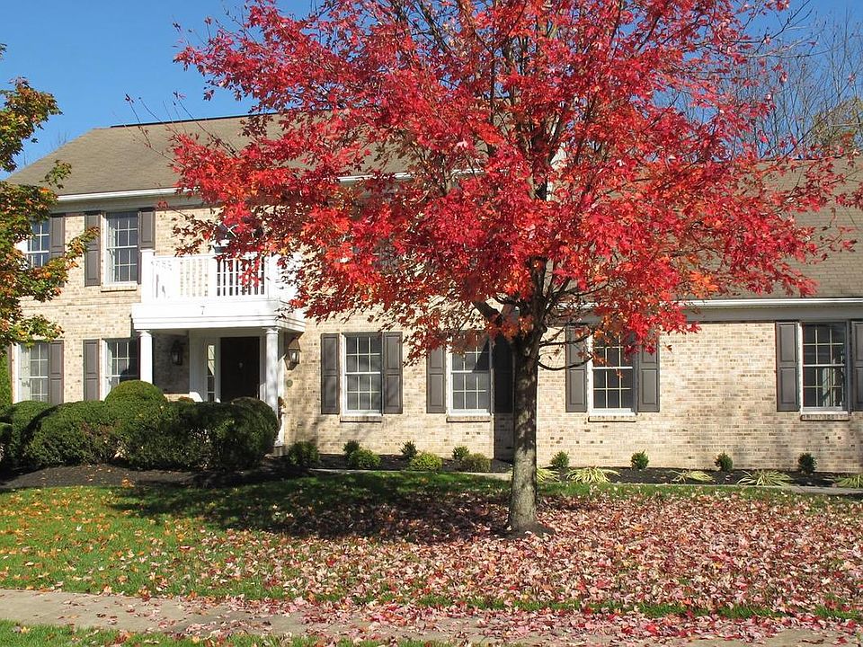 1st image of 7 Kirkwood Dr