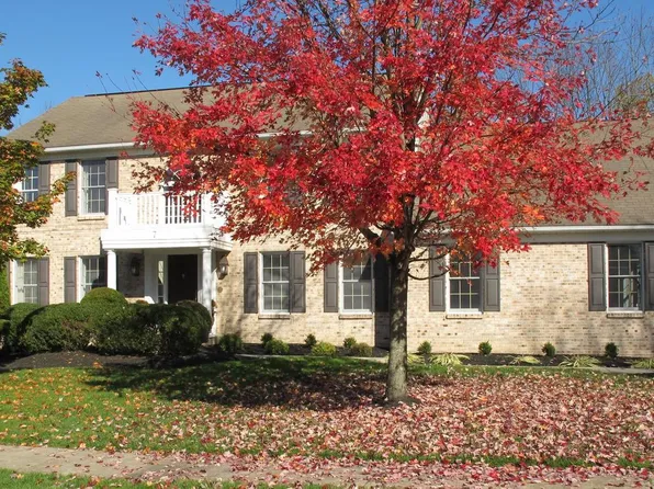 7 Kirkwood Dr, Mount Laurel, NJ 08054