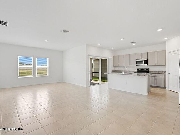 2nd image of 8136 ARCHIBALD Terrace