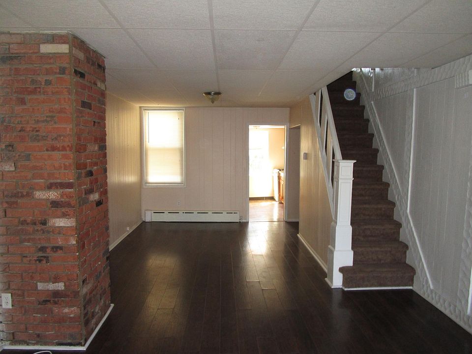 1st image of 2612 E York St