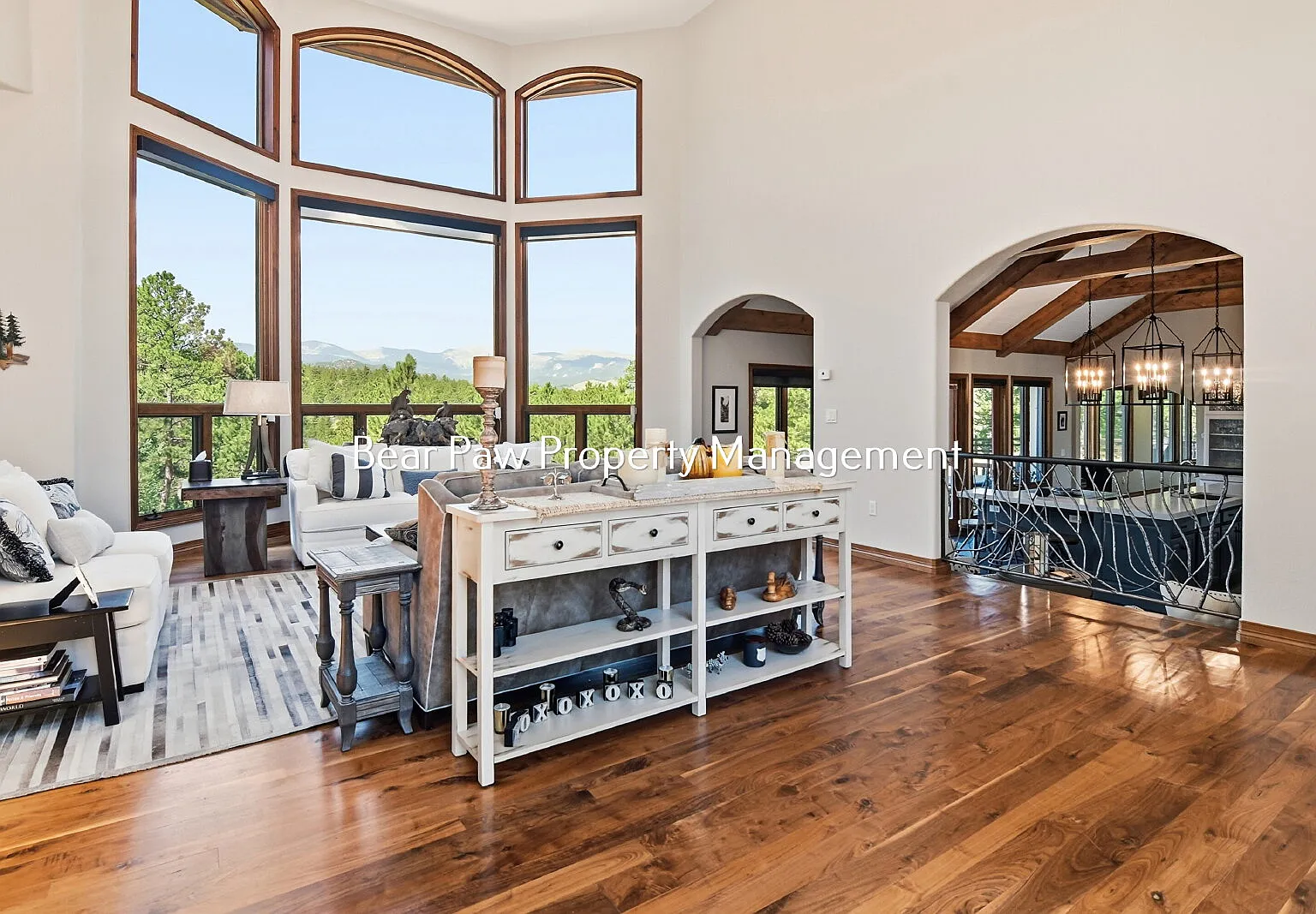 6 bed, 7.0 bath, 3628 sqft, $7,500 — Photo 4