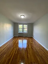 Rented by City Prime Commercial Realty 