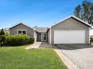 268 Westbrook Cir, Naperville, IL 60565