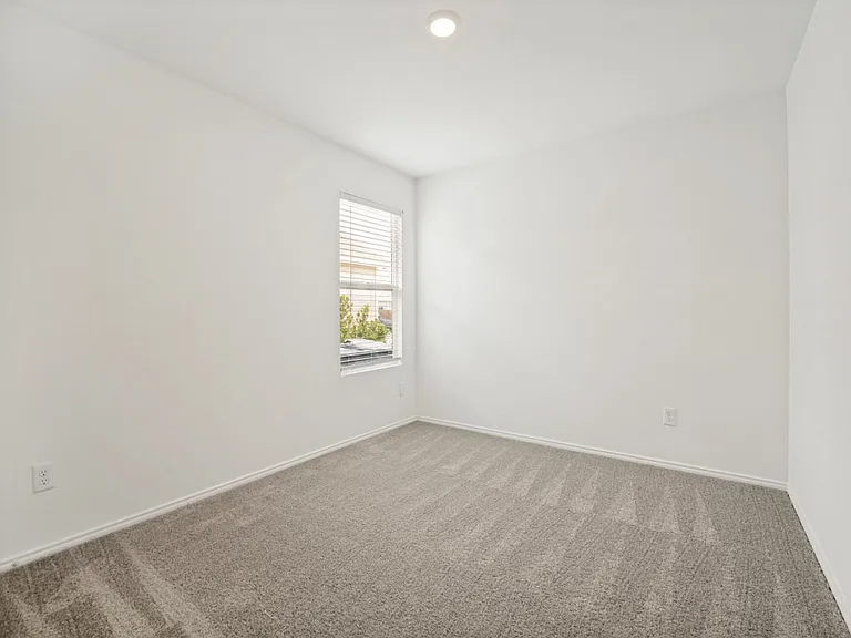 5735 Barbaro Dr — Photo 9