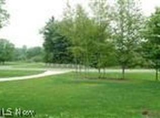 Hickory Creek Dr, Medina, OH 44256