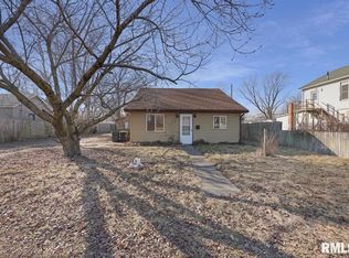 714 S Water St, Havana, IL 62644