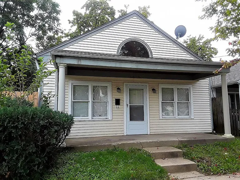 1810 Magazine St — Photo 1