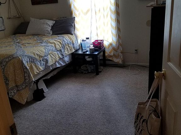 4th image of 416 S Nichols Ave #2