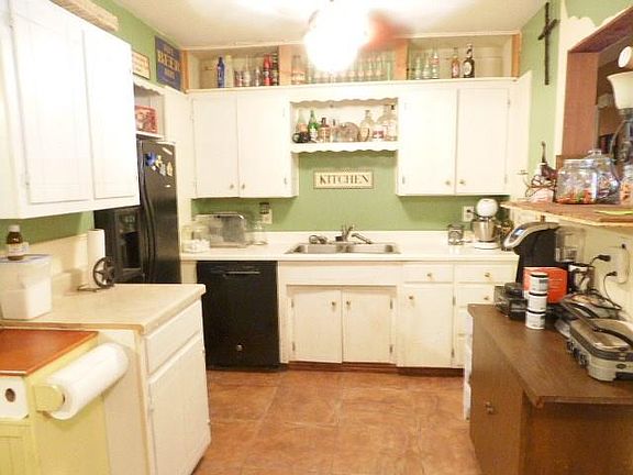 2nd image of 236 W Southern Ave