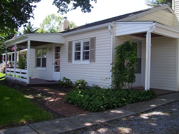2nd image of 65 Main St
