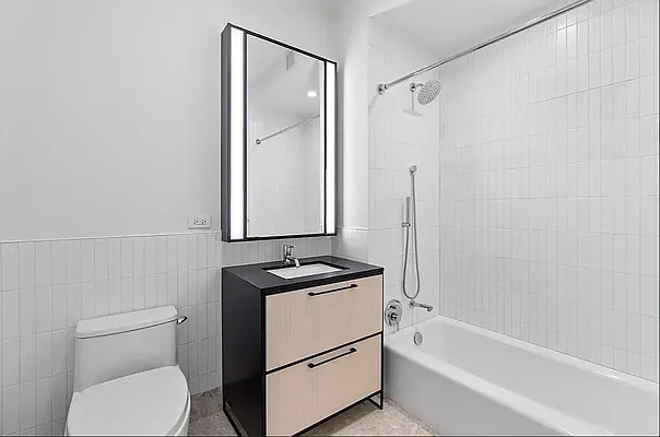 Rented by Living New York | media 8