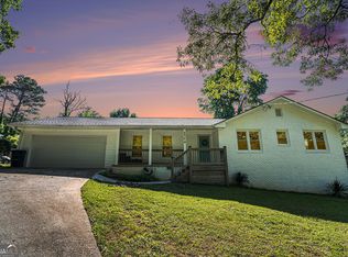 4384 Herschel Rd, College Park, GA 30337