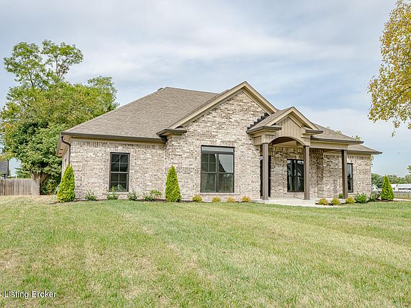 3rd image of 103 Gavin Dr