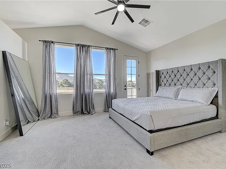 1317 Fox Acres Dr — Photo 42