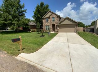 515 Fantasy Ln, Montgomery, TX 77356