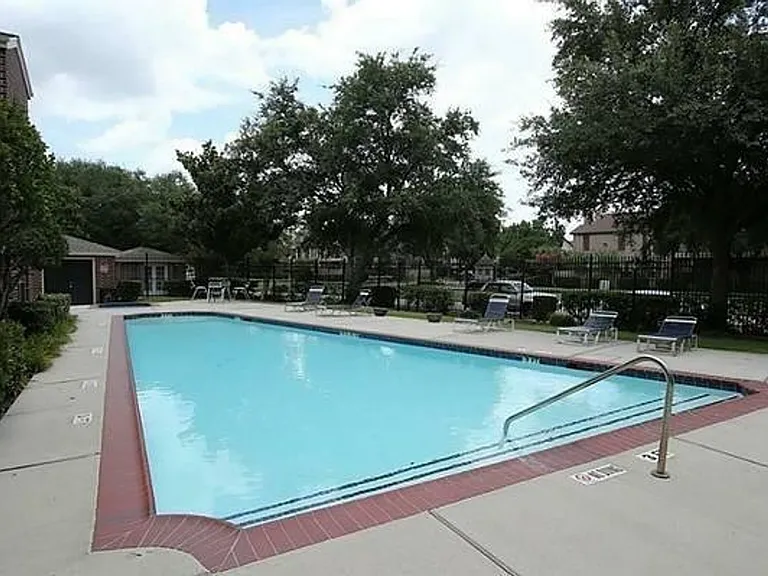 8055 Cambridge St #35 — Photo 15