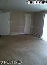 4th image of 5014 Nob Hill Dr #D5