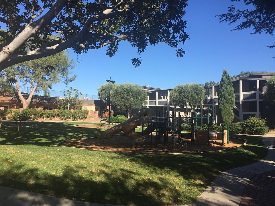 1st image of 6541 Green Valley Cir