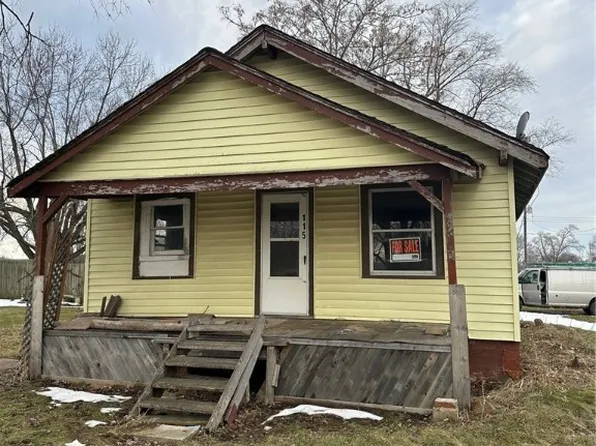 115 NE 4th St, Melcher, IA 50163