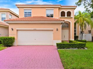3759 NE 15th St, Homestead, FL 33033