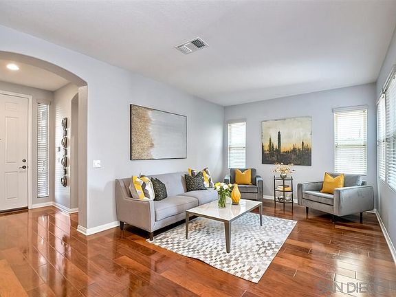 2nd image of 7241 Sherbourne Ln