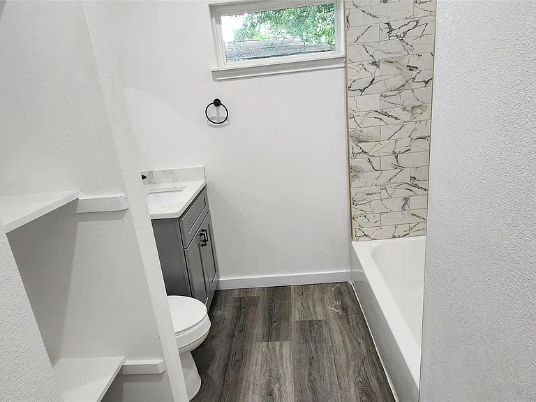 1001 S South Iowa St — Photo 10