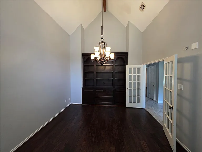 16806 Sandypine Cir — Photo 8