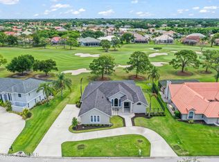 697 Spring Lake Dr, Melbourne, FL 32940