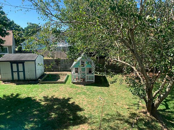 2nd image of 1848 Burwillow Dr