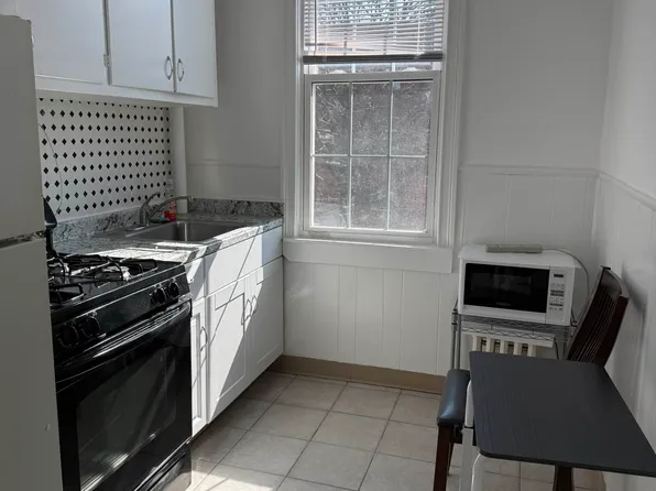 24-20 36th Street image 1 of 8