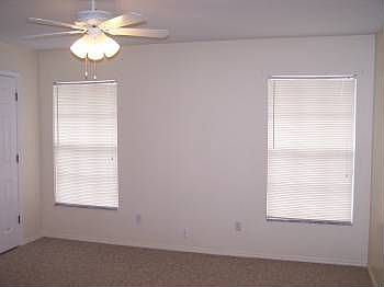 5th image of 530 Shady Nook Ln