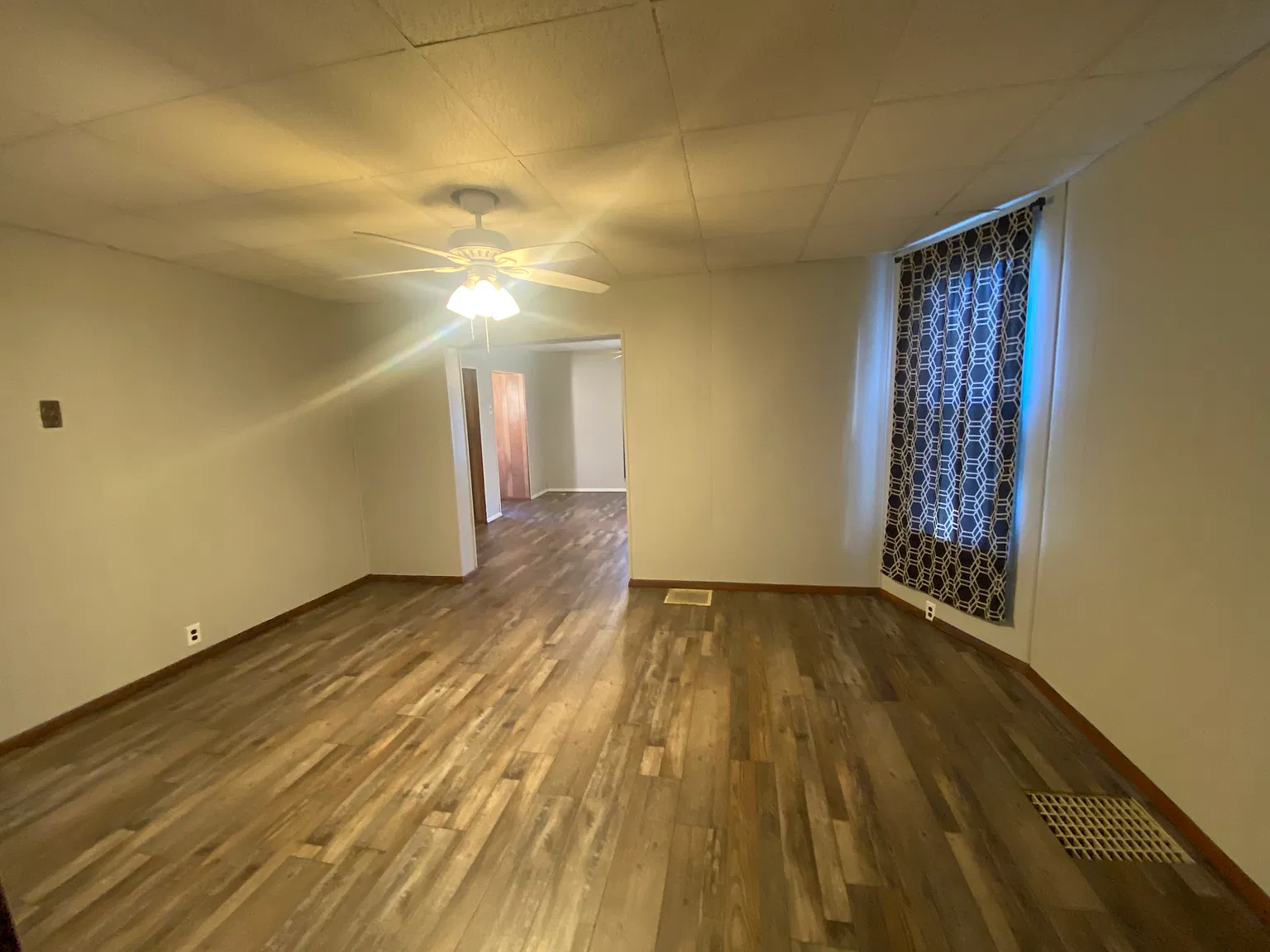2 bed, $850 — Photo 3